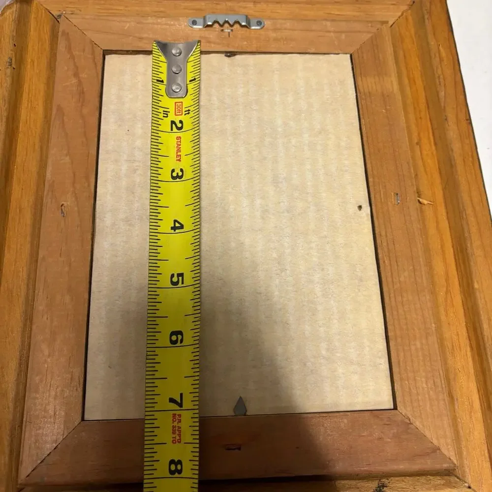 Vintage Deep Spoon Gold Tone Picture Frame w/ Linen Liner Art Wood Fits 5x7